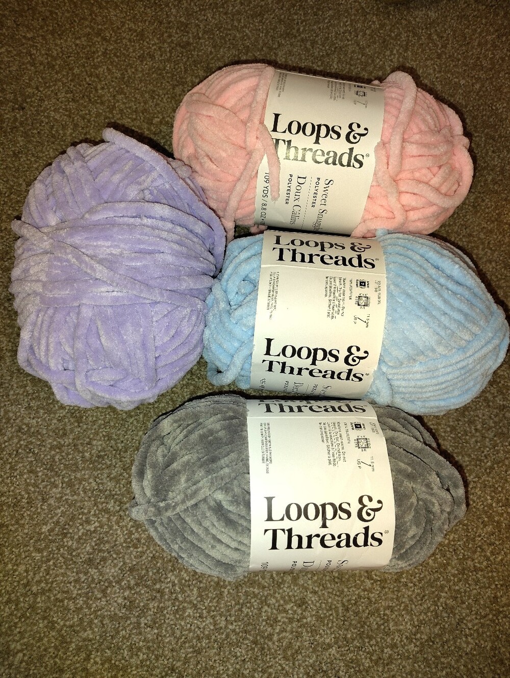 Loops & Threads 4 Skeins Of Sweet Snuggles